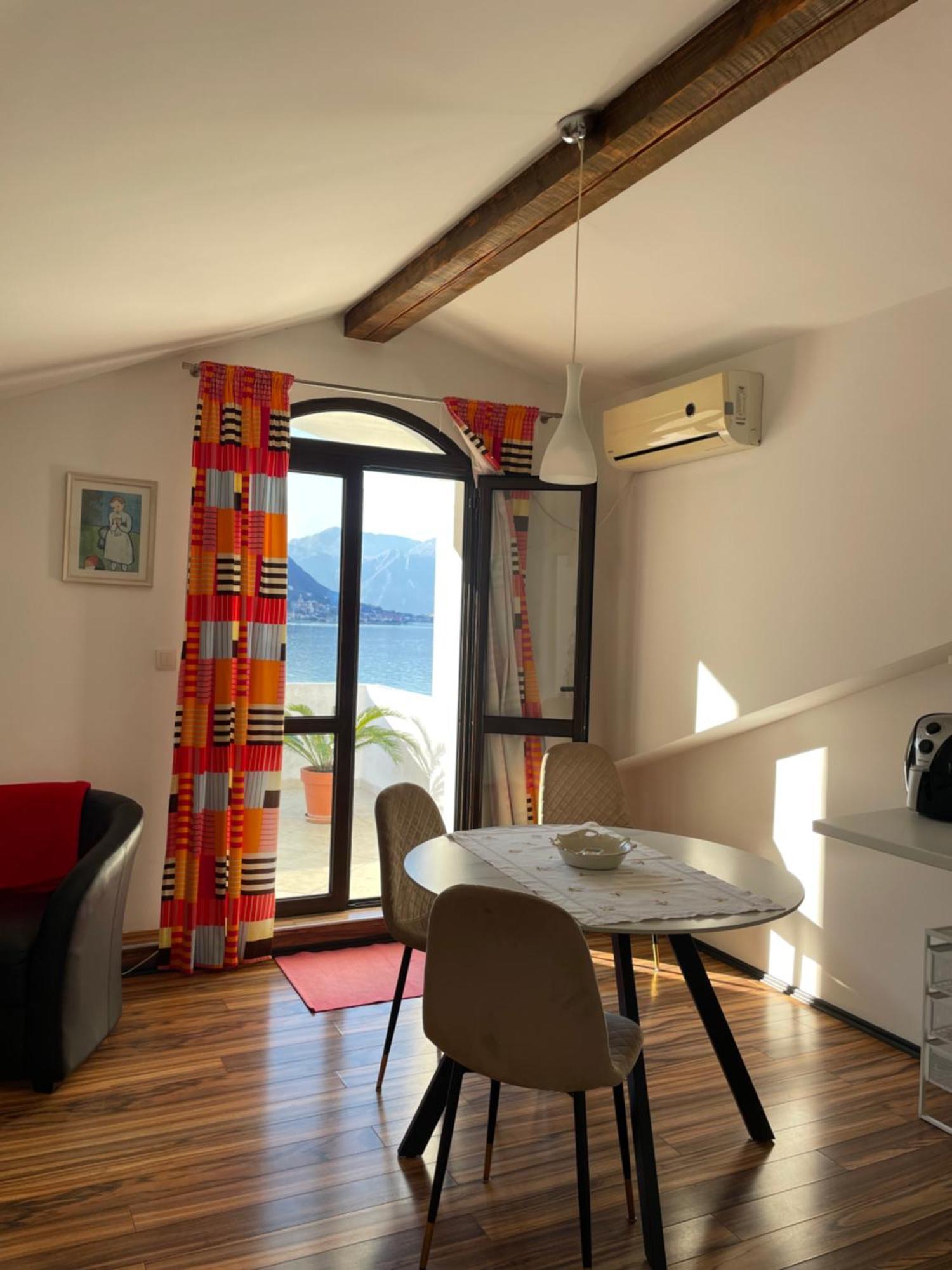 Apartment Jovana Kotor Eksteriør bilde