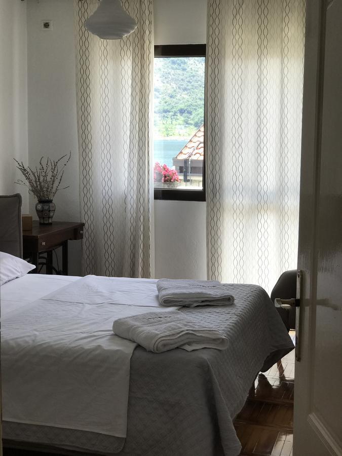 Apartment Jovana Kotor Eksteriør bilde