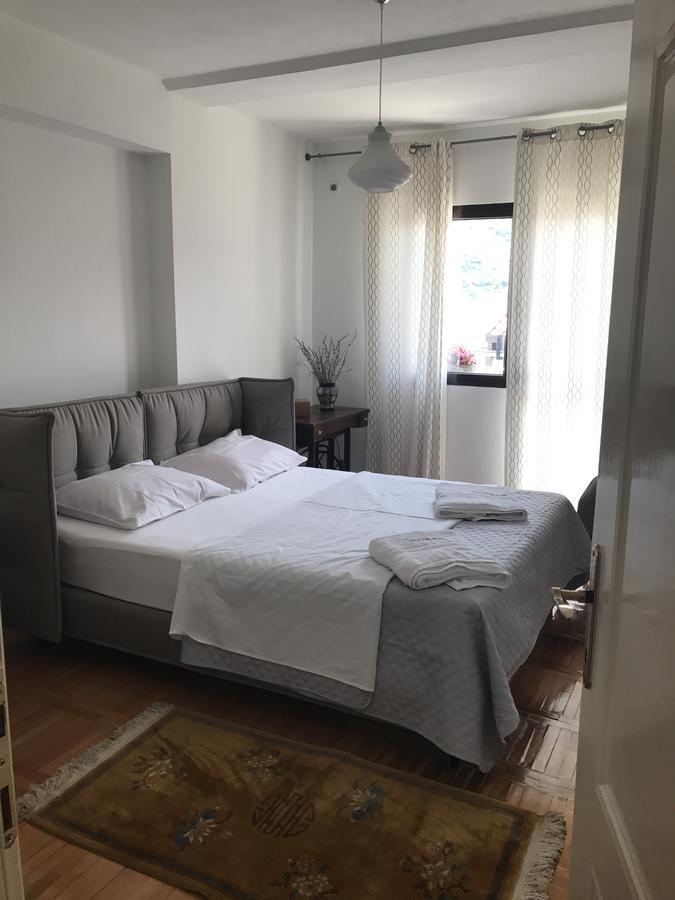 Apartment Jovana Kotor Eksteriør bilde